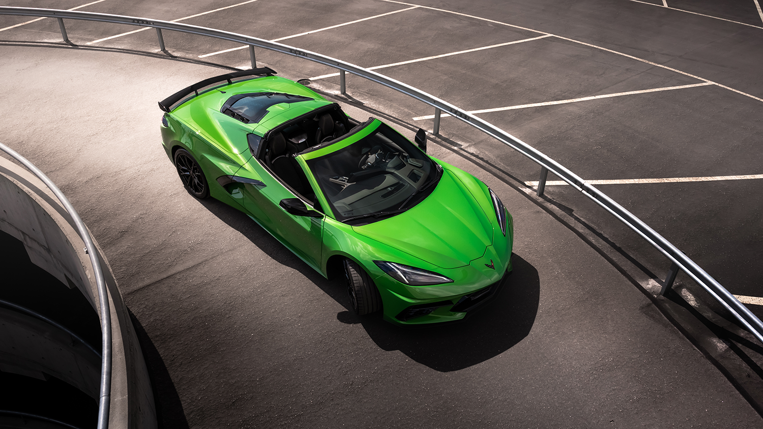 Corvette c8 stingray roswell green